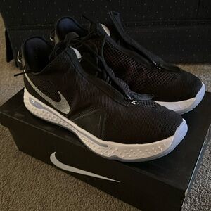 Nike PG 4